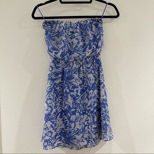 Strapless blue flowwy express dress